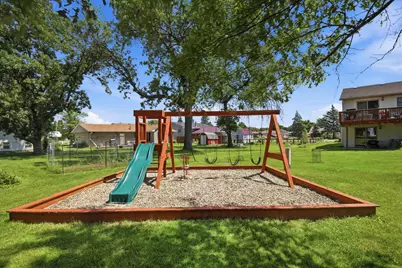 2305 13th Street SW, Austin, MN 55912 - Photo 45