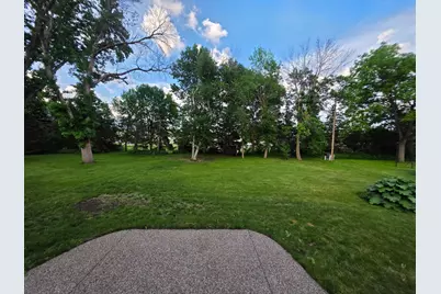 723 S 4th Street, Le Sueur, MN 56058 - Photo 5