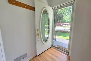 723 S 4th St, Le Sueur, MN 56058 - Photo 3