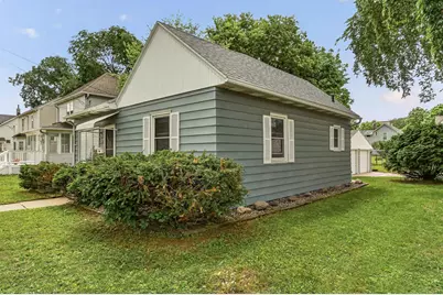 32 10th Street NW, Rochester, MN 55901 - Photo 3