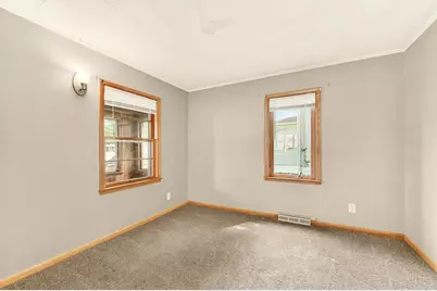 32 10th Street NW, Rochester, MN 55901 - Photo 17