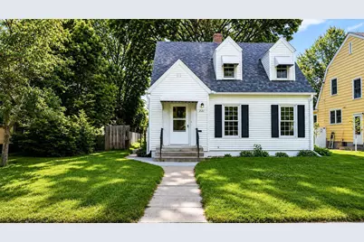 221 9th Avenue N, Hopkins, MN 55343 - Photo 1