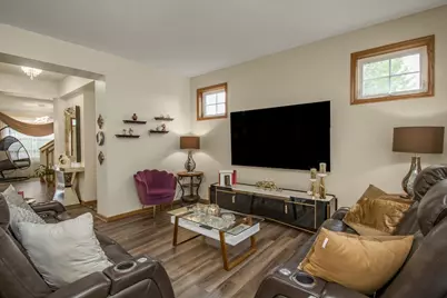 1691 Village Trail E #7, Maplewood, MN 55109 - Photo 23