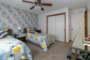 1691 Village Trail E, Maplewood, MN 55109 - Photo 35