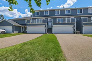 2213 E 117th St, Burnsville, MN 55337 - Photo 25
