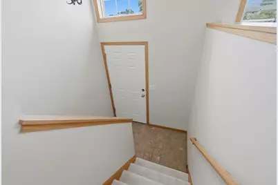2213 E 117th Street, Burnsville, MN 55337 - Photo 23