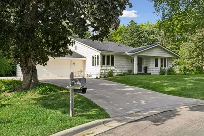 13005 Girard Avenue S, Burnsville, MN 55337 - Photo 43