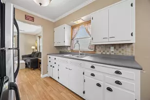1206 Kilian Blvd SE, Saint Cloud, MN 56304 - Photo 5