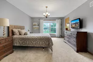 2186 Woodcrest Dr, Woodbury, MN 55129 - Photo 13
