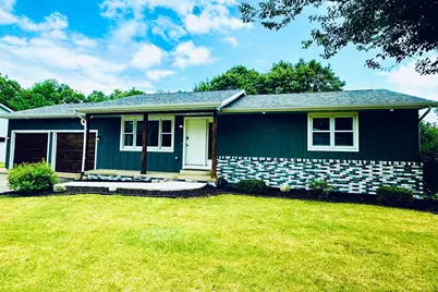 189 McIntosh E, La Crescent, MN 55947 - Photo 1