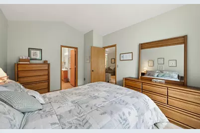 515 Lovell Avenue, Roseville, MN 55113 - Photo 15
