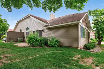 515 Lovell Avenue, Roseville, MN 55113 - Photo 27