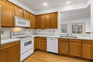 15156 Dundee Ave, Apple Valley, MN 55124 - Photo 17