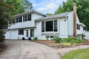418 Hiawatha Blvd, Winona, MN 55987 - Photo 1