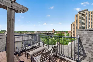 301 Clifton Ave, Minneapolis, MN 55403 - Photo 35