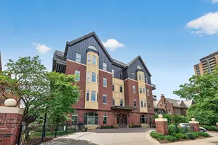 301 Clifton Ave, Minneapolis, MN 55403 - Photo 3