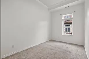 301 Clifton Ave, Minneapolis, MN 55403 - Photo 19