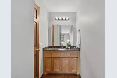 1690 Highway 36 W #320, Roseville, MN 55113 - Photo 15