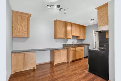 1690 Highway 36 W #320, Roseville, MN 55113 - Photo 5