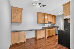 1690 Hwy 36 W, Roseville, MN 55113 - Photo 5
