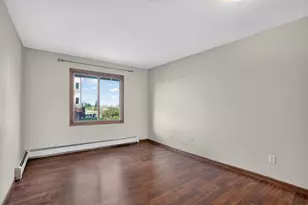 1690 Hwy 36 W, Roseville, MN 55113 - Photo 17