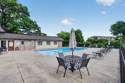 1690 Highway 36 W #320, Roseville, MN 55113 - Photo 21