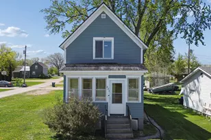 321 1st St NE, Plato, MN 55370 - Photo 1