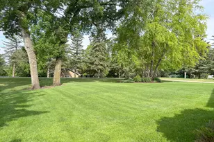1810 Minnehuta Dr, Fergus Falls, MN 56537 - Photo 63