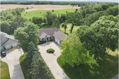1810 Minnehuta Drive, Fergus Falls, MN 56537 - Photo 65