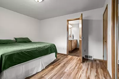 1907 25 1/2 Avenue S, Fargo,  58103 - Photo 23