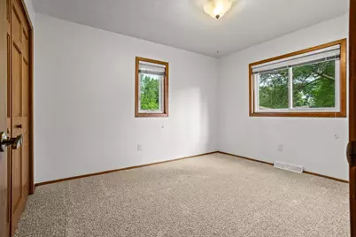 1907 25 1/2 Avenue S, Fargo,  58103 - Photo 19