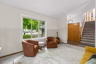 3689 Willbrook Ct, Eagan, MN 55123 - Photo 5
