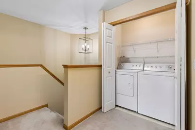 454 Willoughby Way W, Hopkins, MN 55305 - Photo 23
