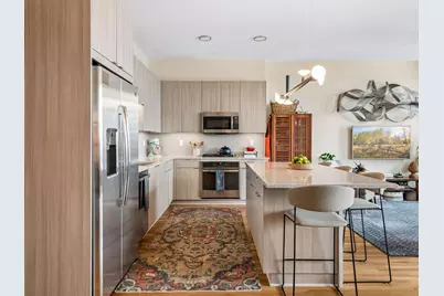 1240 S 2nd Street #828, Minneapolis, MN 55415 - Photo 5