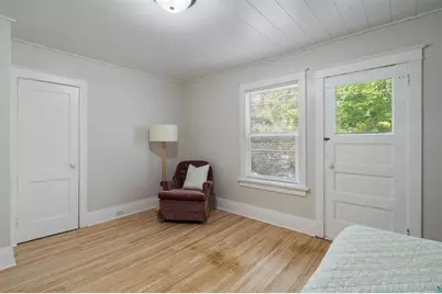 1515 N 8th Avenue E, Duluth, MN 55805 - Photo 15