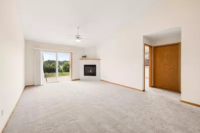 1805 Lakeridge Way, Waconia, MN 55387 - Photo 7