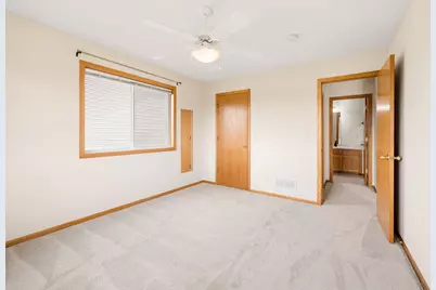 1805 Lakeridge Way, Waconia, MN 55387 - Photo 11