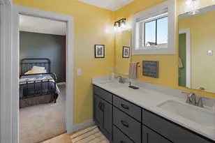 5220 Yellowstone Ln N, Plymouth, MN 55446 - Photo 71