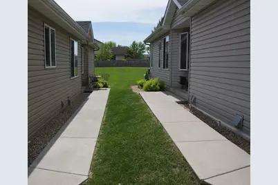 10521 64th Lane NE, Albertville, MN 55301 - Photo 5