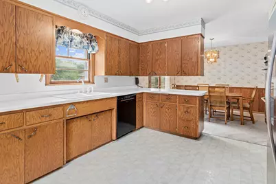 1014 Idaho Avenue W, Saint Paul, MN 55117 - Photo 9