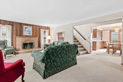 1014 Idaho Avenue W, Saint Paul, MN 55117 - Photo 3