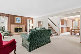 1014 Idaho Ave W, Saint Paul, MN 55117 - Photo 3
