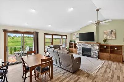 364 Prairie Lane, New Richmond, WI 54017 - Photo 5