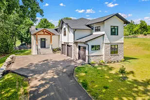 609 Callahan Pl, Mendota Heights, MN 55118 - Photo 1