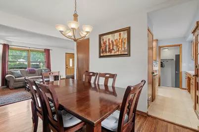 8528 Columbus Avenue S, Bloomington, MN 55420 - Photo 25