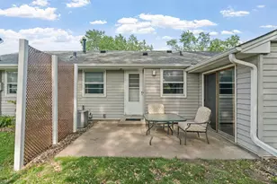 8528 Columbus Ave S, Bloomington, MN 55420 - Photo 7