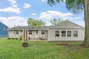 8528 Columbus Ave S, Bloomington, MN 55420 - Photo 5