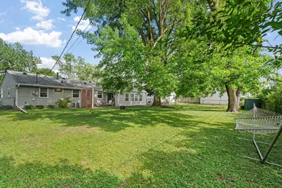 8528 Columbus Avenue S, Bloomington, MN 55420 - Photo 9