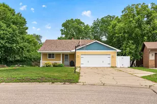 7941 Girard Ct N, Brooklyn Park, MN 55444 - Photo 27