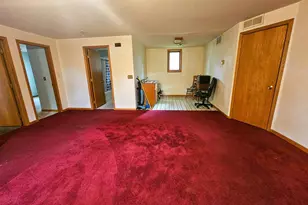 502 Chicago Ave SW, Red Lake Falls, MN 56750 - Photo 15